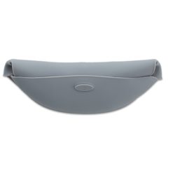 Bavoir avec système d'attache au dos de marque Minikoioi en silicone pour bébés dès 6 mois et toute l’enfance. Souple et facilement transportable, il accompagnera votre bébé durant ses premiers repas et préservera ses habits.