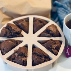 Moule à gâteaux 8 portions Minikoioi en silicone alimentaire idéal pour préparer de délicieux gâteaux et de faire plaisir à votre enfant. Souple, durable et résistant à la cuisson au four et la congélation, de -40°C à +200°C.