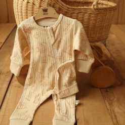 WOWO WW97 GRENOUILLERE BONNET MOTIF FRUITS LEGUMES BEIGE