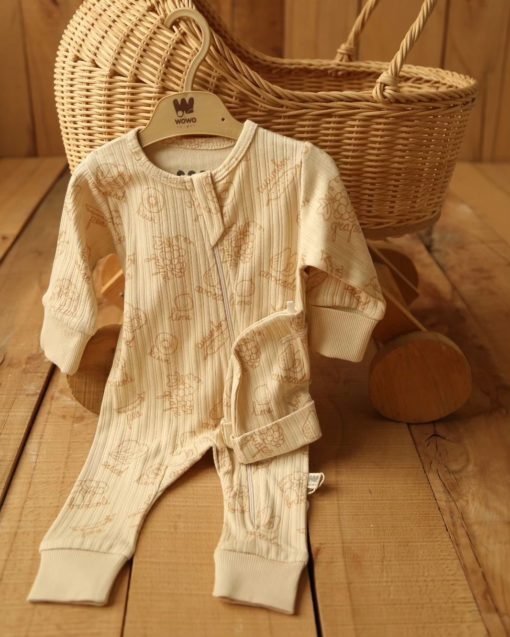 WOWO WW97 GRENOUILLERE BONNET MOTIF FRUITS LEGUMES BEIGE